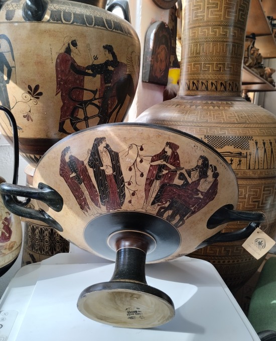 P2-40-821 Κλασσική περίοδος , Παλαίωση Νο.2, κύλικα 40cm.